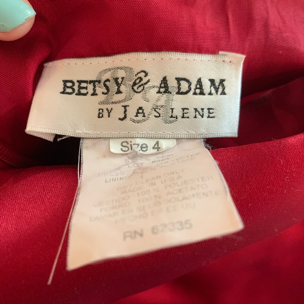 BETSY & ADAM red formal prom dress - Picture 6 of 6